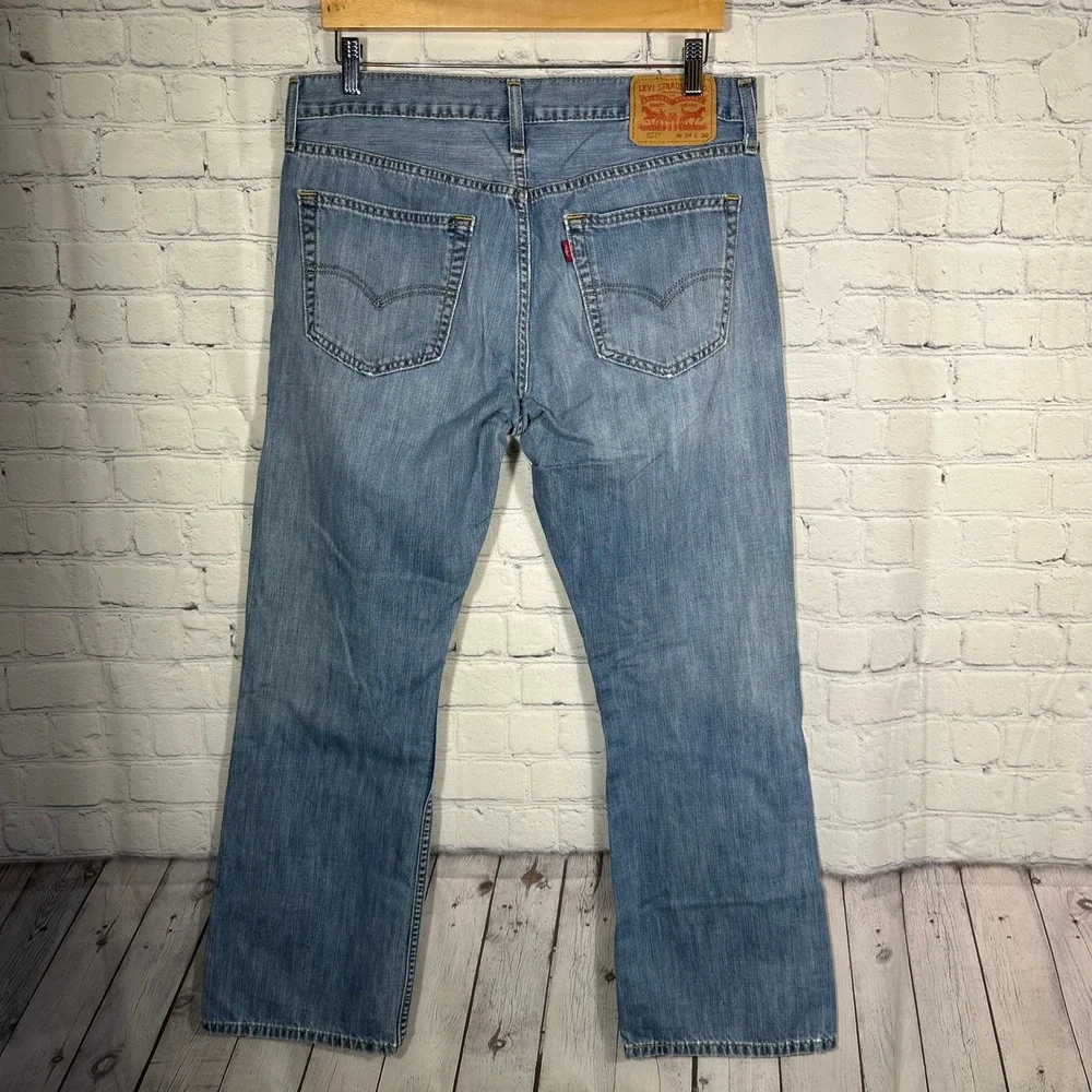 Levi Strauss 527 Bootcut Jeans Mens 34x30 Light Wash Distressed‎ Blue Denim